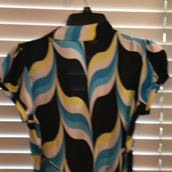 Top - Picture 4 of 5